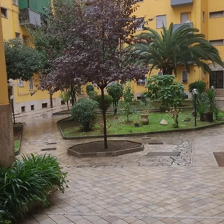 Domus Cinecitta Bed and breakfast Roma